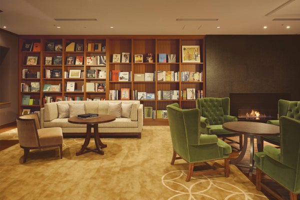 Facilities_Library Lounge(windowless) _SHIBA Park Hotel