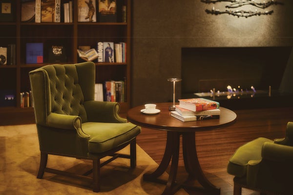 Facilities_Library Lounge(sofa) _SHIBA Park Hotel
